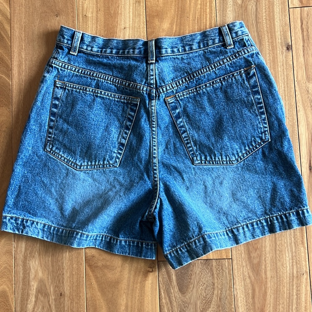 Vintage Banana Republic Denim Shorts - Picture 2 of 6